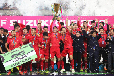 Việt Nam vô địch AFF Cup 2018 sau 10 năm chờ đợi