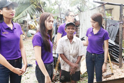 Hoa hậu Hoàn vũ Việt Nam diễn ra ngày bão lũ: Tranh cãi về sự phản cảm