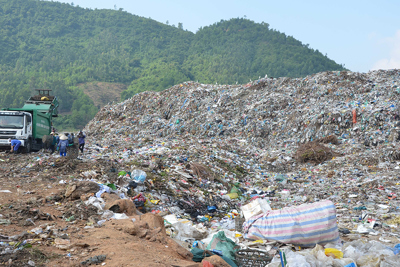 Đà Nẵng: Dự án xử lý rác ở Khánh Sơn đến bao giờ mới xong?