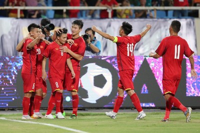 Lộ danh sách tuyển Việt Nam chuẩn bị AFF Cup: Hà Nội FC chiếm ưu thế
