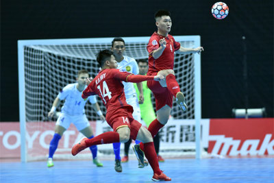 VCK Futsal châu Á 2018: Đội tuyển Việt Nam thua ngược trận mở màn