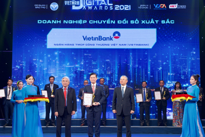 VietinBank đoạt giải thưởng Doanh nghiệp chuyển đổi số xuất sắc Việt Nam năm 2021