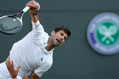 Djokovic tiến bước vào vòng 3 Paris Masters