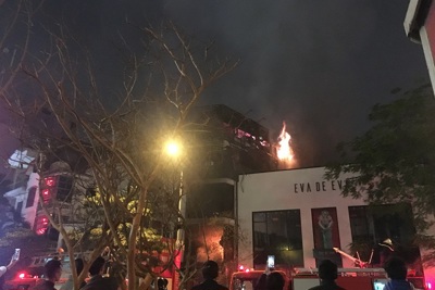 Hà Nội: Cháy lớn trên phố Trần Duy Hưng
