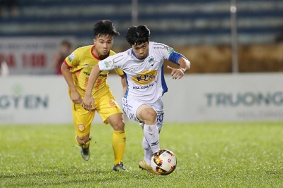 Vòng 25 V-League 2018: HAGL không có sự phục vụ của Công Phượng