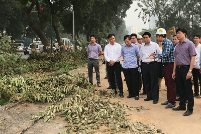 Chủ tịch Nguyễn Đức Chung kiểm tra đột xuất dự án mở rộng đường Vành đai 3