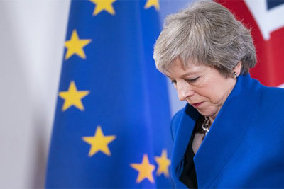 Năm kịch bản khi bà May bất ngờ hoãn bỏ phiếu Brexit tại Quốc hội