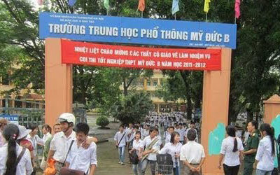 Hà Nội: Yêu cầu trường THPT Mỹ Đức B hoàn trả tiền thu sai