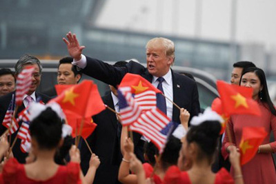 [Video] Tổng thống Mỹ Donald Trump cảm ơn Việt Nam từ chuyên cơ Air Force One