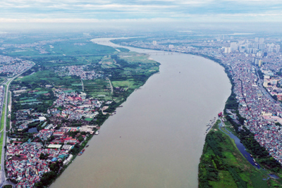 Hà Nội tuần qua: Quy hoạch phân khu đô thị sông Hồng và tiêm chủng vaccine