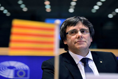 Cựu Thủ hiến Catalonia được trả tự do có điều kiện sau khi ra trình diện tại Bỉ