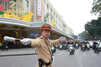 Hạn chế ùn tắc giao thông dịp Tết: Hà Nội thành công nhờ các giải pháp đồng bộ