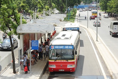 Hệ thống điểm dừng, nhà chờ xe buýt của Hà Nội: Quy hoạch chi tiết để khai thác, quản lý