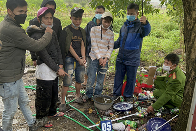 Công an Thừa Thiên Huế bắt 3 đối tượng vận chuyển hàng nghìn viên ma túy