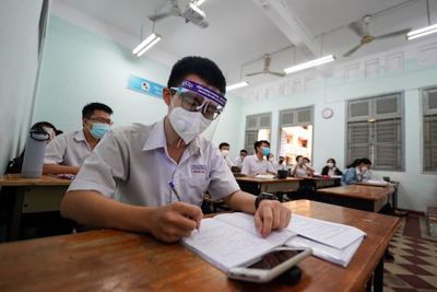 TP Hồ Chí Minh: Phát hiện 60 F0 trong trường học sau 2 tuần học trực tiếp