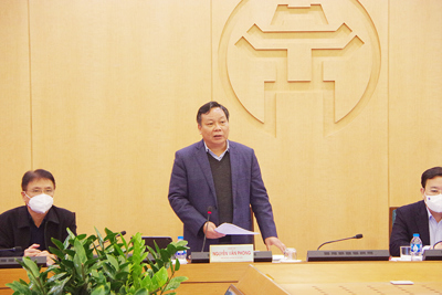 Phó Bí thư Thành ủy Nguyễn Văn Phong: Chủ động trong điều trị để hạn chế số ca chuyển tầng, tử vong