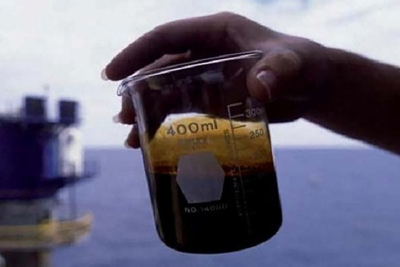 Lao dốc mạnh, dầu Brent giảm 1,85 USD/thùng trong phiên