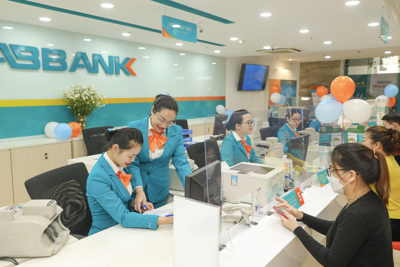 ABBANK hoàn thành tăng vốn giai đoạn 1 và bắt đầu triển khai tăng vốn giai đoạn 2 thông qua chia cổ phiếu thưởng 35%