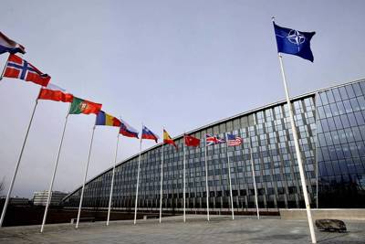 NATO hối thúc Moscow xem xét "những lo ngại về an ninh” tại biên giới Ukraine