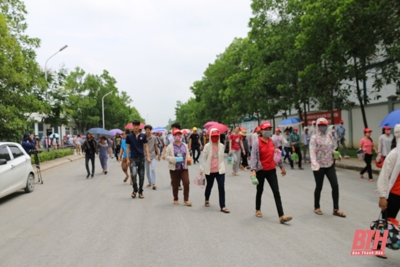 Thành phố Thanh Hóa không cấm người dân trở về dịp Tết