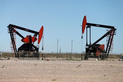 Giá dầu thế giới có thể tăng “sốc” lên tới 100 USD/thùng