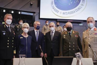 NATO cảnh báo nguy cơ xung đột sau đàm phán với Nga	
