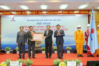 Petrovietnam vượt thách thức, tăng trưởng ngoạn mục