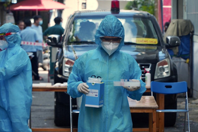 TP Hồ Chí Minh tìm người trên 2 chuyến bay có ca nhiễm Omicron