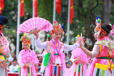 Hà Nội: Tạm dừng tổ chức các lễ hội trong dịp Tết 