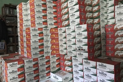 TP Hồ Chí Minh: Cận Tết giá bia đồng loạt tăng vọt