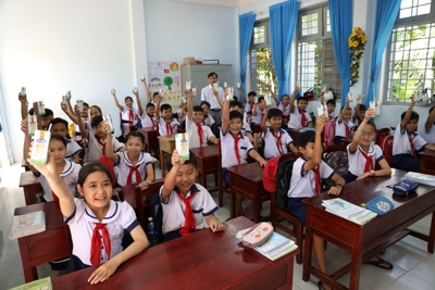 Vinamilk: 45 năm bền bỉ vì một thế hệ trẻ em Việt Nam khỏe mạnh