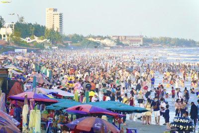 Vũng Tàu, Phú Quốc đón gần 200 nghìn lượt du khách chơi Tết