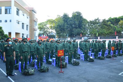 TP Hồ Chí Minh trao lệnh gọi nhập ngũ năm 2022 đến 3.984 công dân