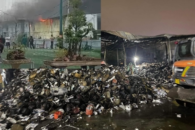 Cháy lớn khu nhà xưởng trong "chợ 365" ở Hà Đông