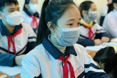 Trường học tại Hà Nội: Vừa học, vừa tìm cách ứng phó với dịch