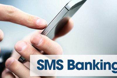 Tăng phí SMS Banking: Ai thiệt, ai lợi?