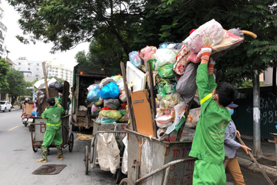 Rác thải của F0 điều trị tại nhà: Mối lo lây lan dịch bệnh