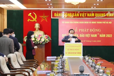 Văn phòng Đoàn ĐB Quốc hội và HĐND TP ủng hộ Quỹ ''Vì biển, đảo Việt Nam''