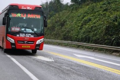Khẩn trương khắc phục hư hỏng trên cao tốc Nội Bài - Lào Cai