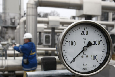 Gazprom duy trì vận chuyển khí đốt sang châu Âu, giá khí đốt giảm mạnh