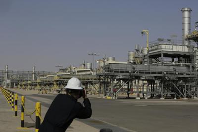 Ả Rập Saudi tuyên bố “không chịu trách nhiệm” nếu giá dầu leo dốc
