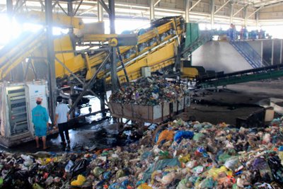 Xử lý rác thải đô thị: Đừng đẩy cái khó về các địa phương