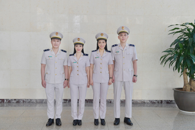 Hải Quan Việt Nam sử dụng trang phục mới từ ngày 1/4/2022