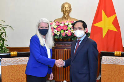 Anh coi Việt Nam là đối tác quan trọng ở khu vực