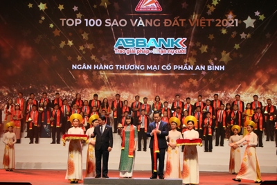 ABBANK nhận giải thưởng Sao Vàng đất Việt 2021