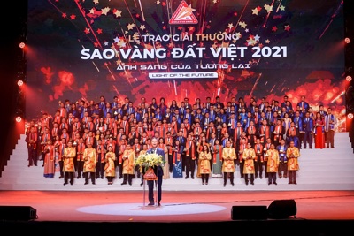 FPT lọt Top 10 Sao Vàng Đất Việt 2021