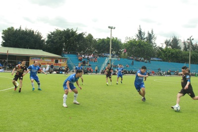 Khai mạc Giải bóng đá Doanh nghiệp trẻ Hà Nội vì cộng đồng 2022