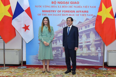 Để Panama trở thành điểm trung chuyển hàng hóa Việt Nam vào Mỹ Latinh