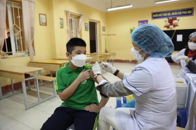 Hà Nội đồng loạt tiêm vaccine phòng Covid-19 cho trẻ từ 5 - dưới 12 tuổi