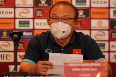 HLV Park Hang-seo: "Hàn Quốc khác biệt Việt Nam, bóng đá cộng đồng phát triển hơn"